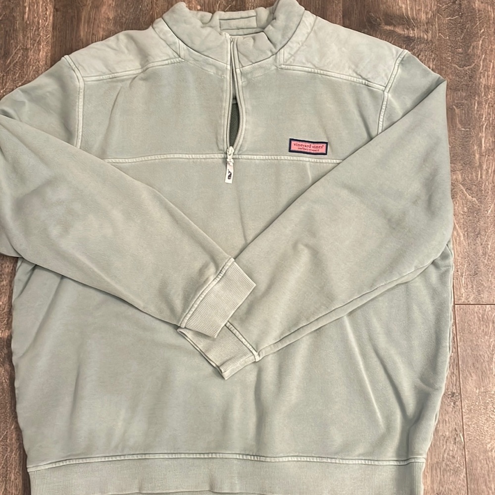 EUC Men’s Vineyard Vines Shep Shirt